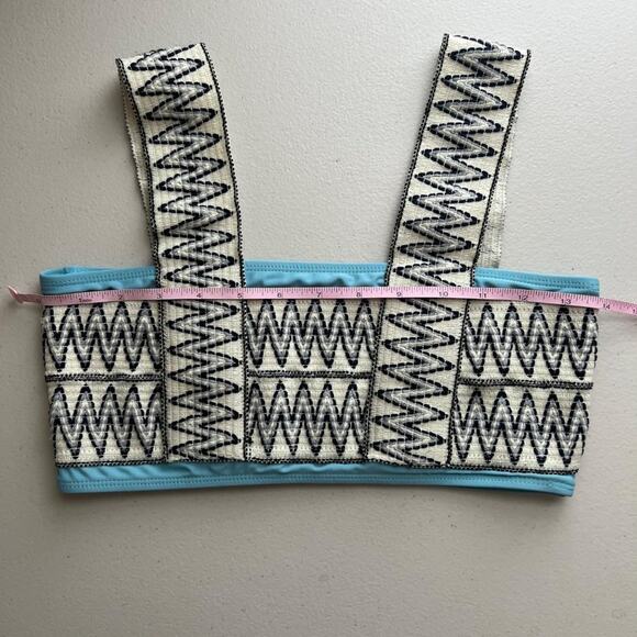 Zig Zag Embroidered Bandeau Crop Top Womens Small Turquoise White Wide Strap - Picture 8 of 10